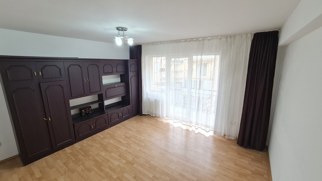 Apartament 1 camera ideal investitie zona Florilor
