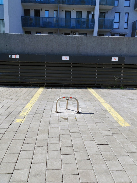 Apartament 1 camera Andrei Muresanu | Parcare