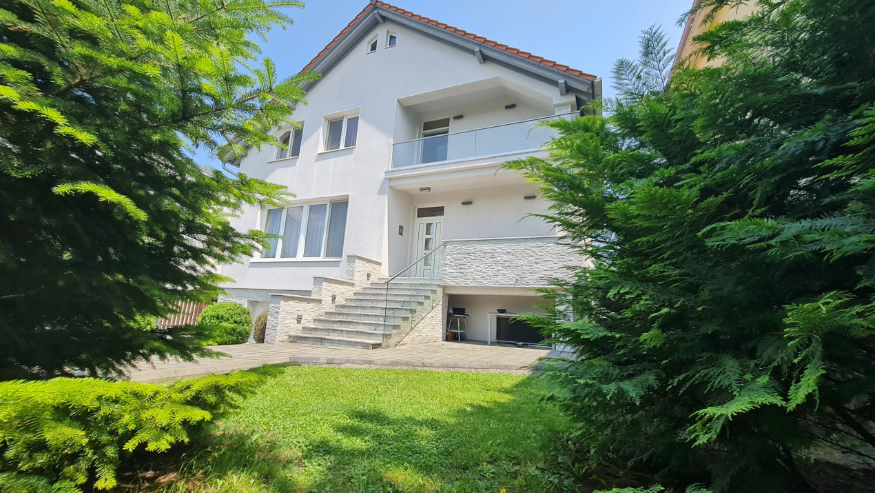 Vila Andrei Muresanu | Panorama Comision 0%