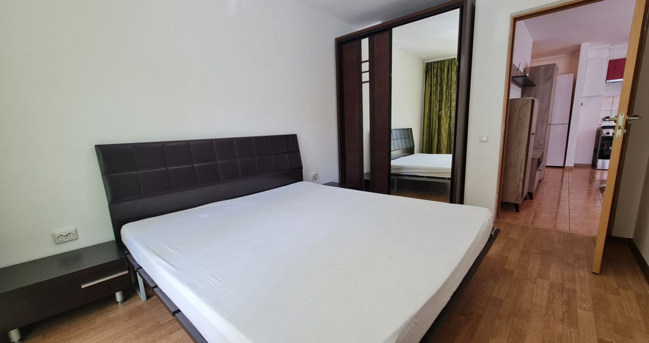 Apartament 3 Camere Florilor