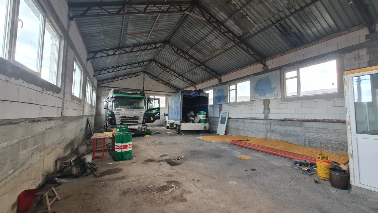 Hala Depozitare | Service Auto | Zona strazii Oasului